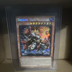 Yu-Gi-Oh! Therion "King" Regulus Effect Machine Holo Card 2800 ATK 1600 DEF - Image 1