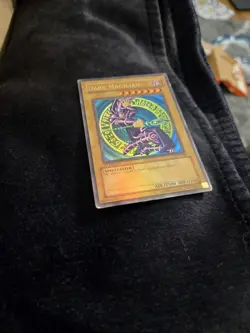 Dark Magician SDY-006 Starter Deck: Yugi 1st Edition - Image 4