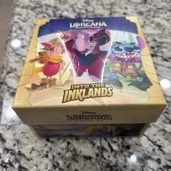 Lorcana Trading Card Game Over 900 Cards with Box. See Description. Lot 1 - Image 3