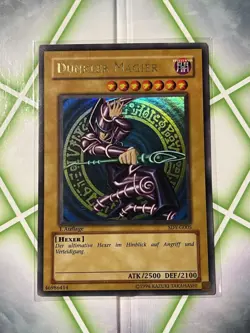 Yu-Gi-Oh! Dunkler Magier SDY-G005 1st Ed Ultra Rare - Dark Magician Ex - Image 1