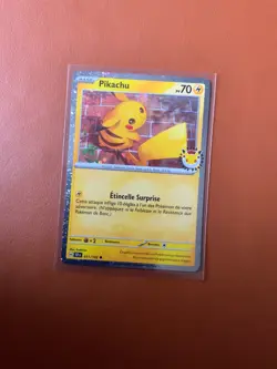 Carte Pokemon Promo PIKACHU 051/162 Holo neuve Fr avec Stamp 30 ans anniversaire - Image 2