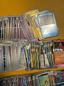 Pokemon Cards Bulk Joblot 600+ Cards Including Rare, Holo, Reverse Holo - Image 4