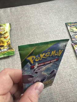 Pokemon XY Roaring Skies Booster Pack Sealed Latias Art - Image 3