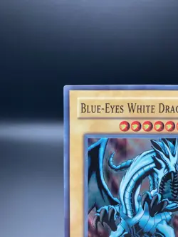 Yu-Gi-Oh Blue-Eyes White Dragon SKE-001 Holo Rare 1st Edition - Image 3