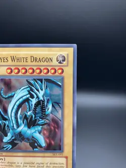 Yu-Gi-Oh Blue-Eyes White Dragon SKE-001 Holo Rare 1st Edition - Image 4