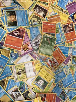 2.5LB Lot of Assorted Pokemon Cards TCG CCG in Collectible SV Paradox Rift Box - Image 5