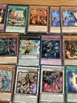 Yu-Gi-Oh Sammlung Bulk Holo Rare Gold Weisser Drache Dunkler Magier Sliver 1st Ed - Image 4