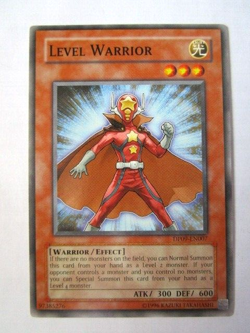 Yugioh! Level Warrior Dp09-En007 Common Unlimited Light Play!! - Image 1