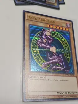 Yu-Gi-Oh! Dark Magician DUSA-EN100 Ultra Rare 1st Edition Near Mint/LP - Image 3