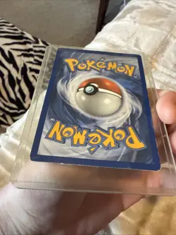 2016 Pokemon TCG: XY Evolutions Charizard Holofoil card (card number 11/108) - Image 4