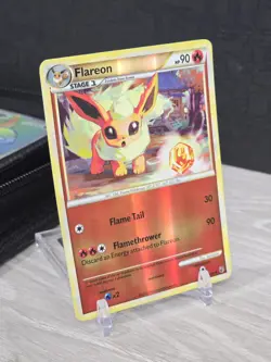 Pokemon Card TCG 2010 Flareon 26/90 HG&SS Undaunted Reverse Holo Card Vintage - Image 1