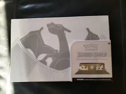 POKEMON TCG - SWORD & SHIELD - ULTRA PREMIUM COLLECTION BOX - READ DESCRIPTION - Image 1
