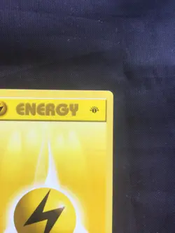 Pokemon Cards: Base Set 1st Edition Common: Lightning Energy 100/102 - Image 3