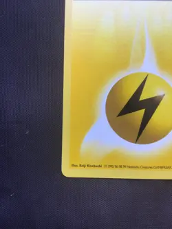 Pokemon Cards: Base Set 1st Edition Common: Lightning Energy 100/102 - Image 5