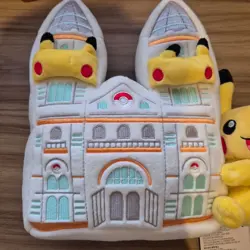 Pokemon x Natural History Museum Pikachu Jumbo Promo Card And Plush - Image 5