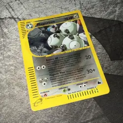 Magneton SKYRIDGE HOLO RARE H19/H32 - 2003 WOTC Pokemon Card - Image 2