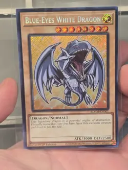 Blue-Eyes White Dragon 1ST Edition Secret Rare (CHIBI) BLMM-EN001 YUGIOH! TCG NM - Image 1