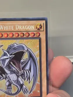 Blue-Eyes White Dragon 1ST Edition Secret Rare (CHIBI) BLMM-EN001 YUGIOH! TCG NM - Image 3