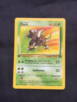 Pokemon Cards: 1st Edition Jungle Rare: Pinsir 25/64 - Image 1