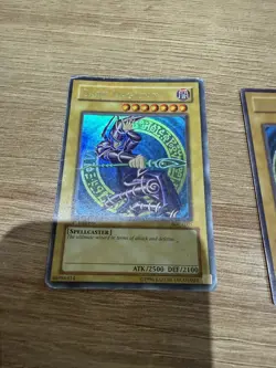 X3 Yu-Gi-Oh Dark Magician Ultra Rare SDY-E005 1st Edition - Image 2