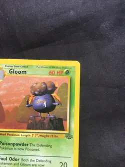 Pokemon Cards: Jungle 1st Edition Uncommon: Gloom 37/64 - Image 3