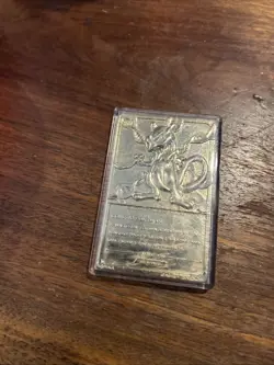 1999 Pokemon Mewtwo 23 Karat Gold Plated Special Edition Trading Card Collect - Image 1