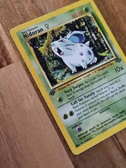 Nidoran 1st Edition - Near Mint - 57/64 Jungle Set - 1999 - WOTC - Pokemon TCG - Image 3