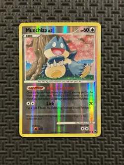 Munchlax #68/100 Majestic Dawn Pokemon REVERSE HOLO - MP - Image 1