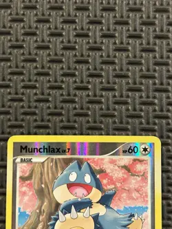 Munchlax #68/100 Majestic Dawn Pokemon REVERSE HOLO - MP - Image 4
