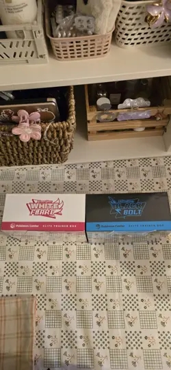 Pokemon Black Bolt and White Flare Pokemon Center Elite Trainer Box New & Sealed - Image 5