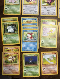 Pokemon TCG Jungle Set Lot Of 23 Cards All 1st Edition - Image 4