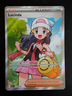 Carta Pokemon LUCINDA 118/094 Fiamme Spettrali PFL Full Art Holo ITA Near Mint - Image 1