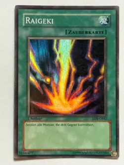 Yu-Gi-Oh! Raigeki LOB-G042 1. Auflage Super Rare Deutsch - Image 1