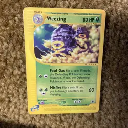 Weezing 70/165 Rare Expedition Pokemon Card - Image 2