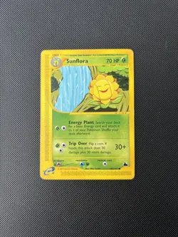 Pokemon Card Skyridge Sunflora 105/144 E Series Pokemon TCG - Image 1