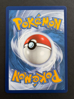 Blastoise Holo 2/102 25th Anniversary Celebrations Pokemon Card - Image 2