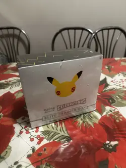 Pokemon TCG: 25th Anniversary Celebrations Elite Trainer Box (2021) 820650809439 - Image 1