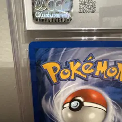 2003 Pokemon Skyridge Umbreon #32 - CGC 8 - Image 3