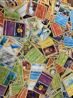 2.5LB Lot of Various Assorted Pokemon Cards TCG CCG in Collectible Sun Moon Box - Image 3