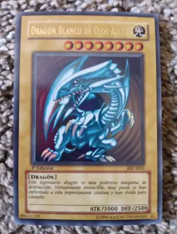 Yu-Gi-Oh Blue Eyes White Dragon 1st Edition BIK-S001 Spanish Blanco De Ojos Azul - Image 1