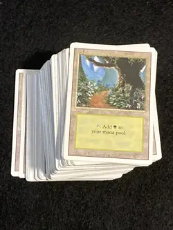 MTG Revised Edition lot of 153 Forests LP - Image 1