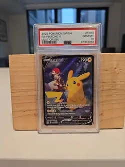 Pokemon TCG Holo Pikachu V Trainer Gallery Lost Origin TG16/TG30 PSA 10 - Image 1