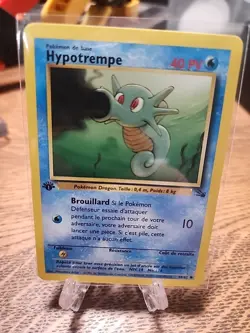 Hypotrempe 49/62 1st Edition (Horsea) French Fossil Vintage Pokemon TCG - Image 1