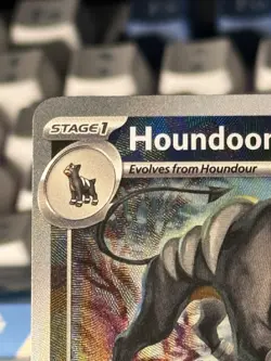 Pokemon TCG Houndoom Master Ball Pattern 063/131 Prismatic - Image 2