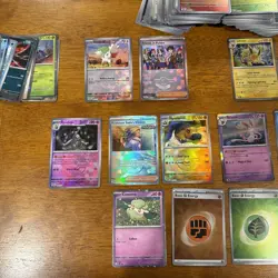 Pokemon Bulk Lot 2024-2025 Cards 300+ Commons/30+ Holos, Pokeballs, Rares - Image 2