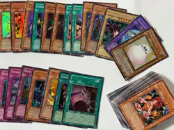 Yu-Gi-Oh! 71 Karten Sammlung Lot Oldschool 20 Holos Oldschool Bespielt - Image 1