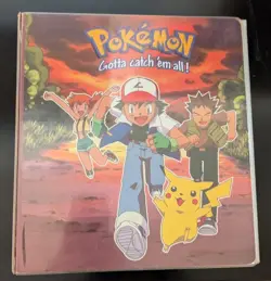 Pokemon Binder with 20 card sleeves 200+ vintage cards - Image 1