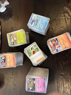 1200+ Pokemon Cards Bulk Lot - Scarlet & Violet sets Common/Uncommon NO ENERGIES - Image 1