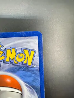 Pokemon TCG Charizard Rc5/Rc32 Holo Generations: Radiant Collection - Image 5