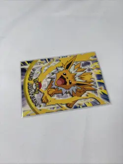 2000 Topps Pokemon Series 3 #135 Jolteon TV Animation Edition Blue Vintage - Image 2